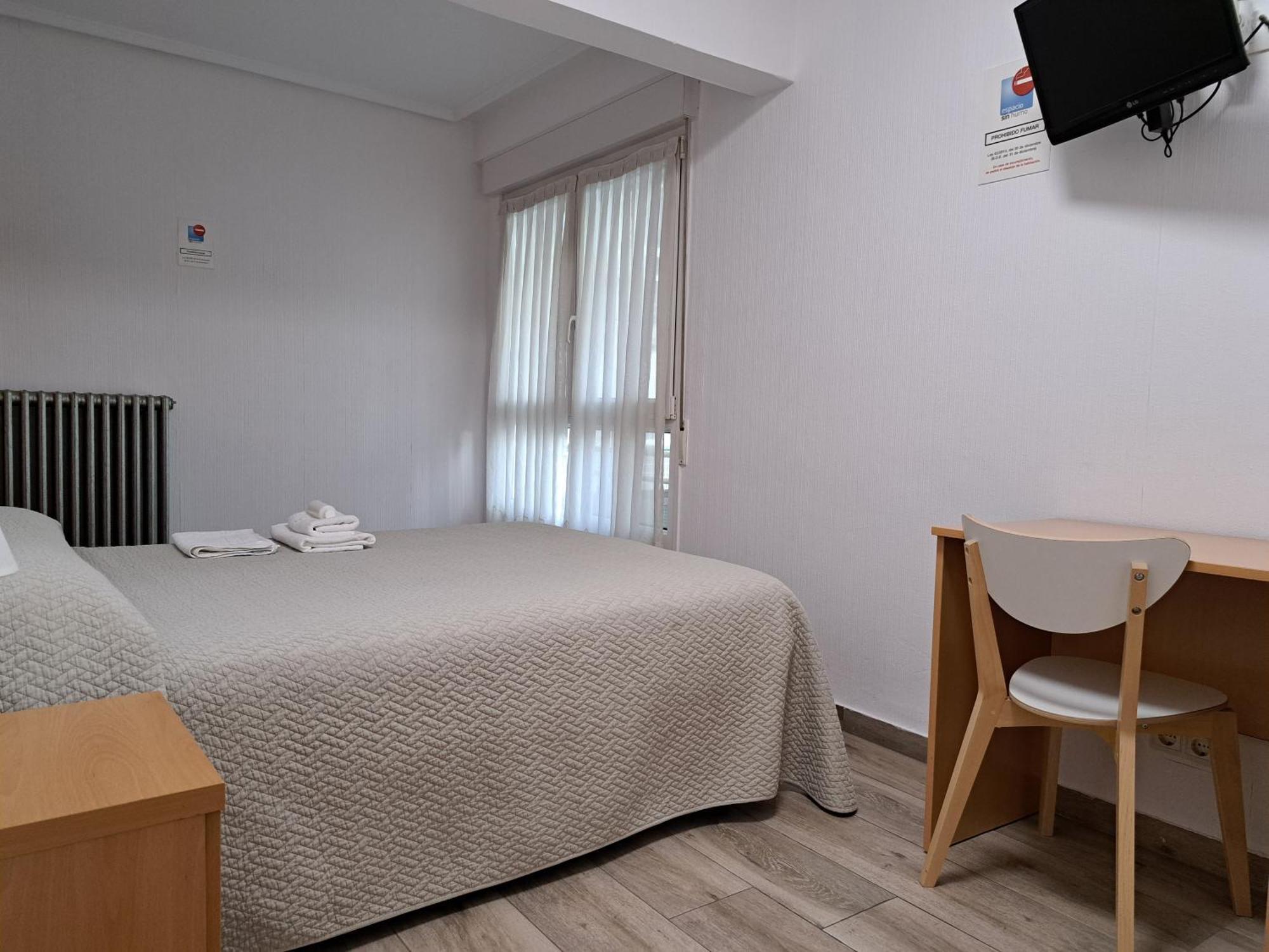 Pension Iruna Santurtzi Dış mekan fotoğraf